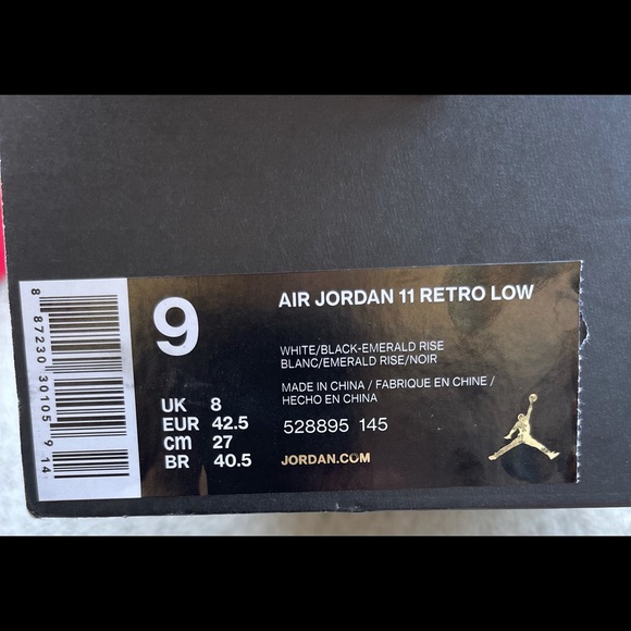 Jordan Retro 11 size 9 men’s $229